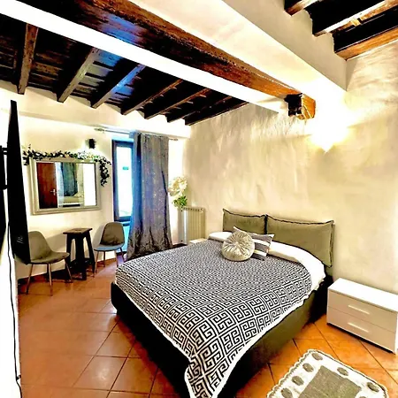 Casa Di Andrea Rome